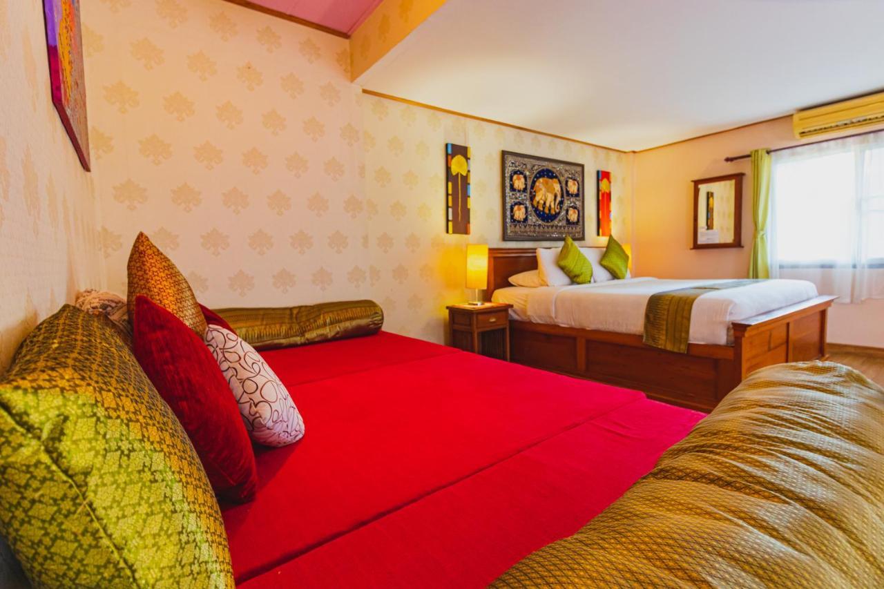 Joy's House & Tour Отель типа 
