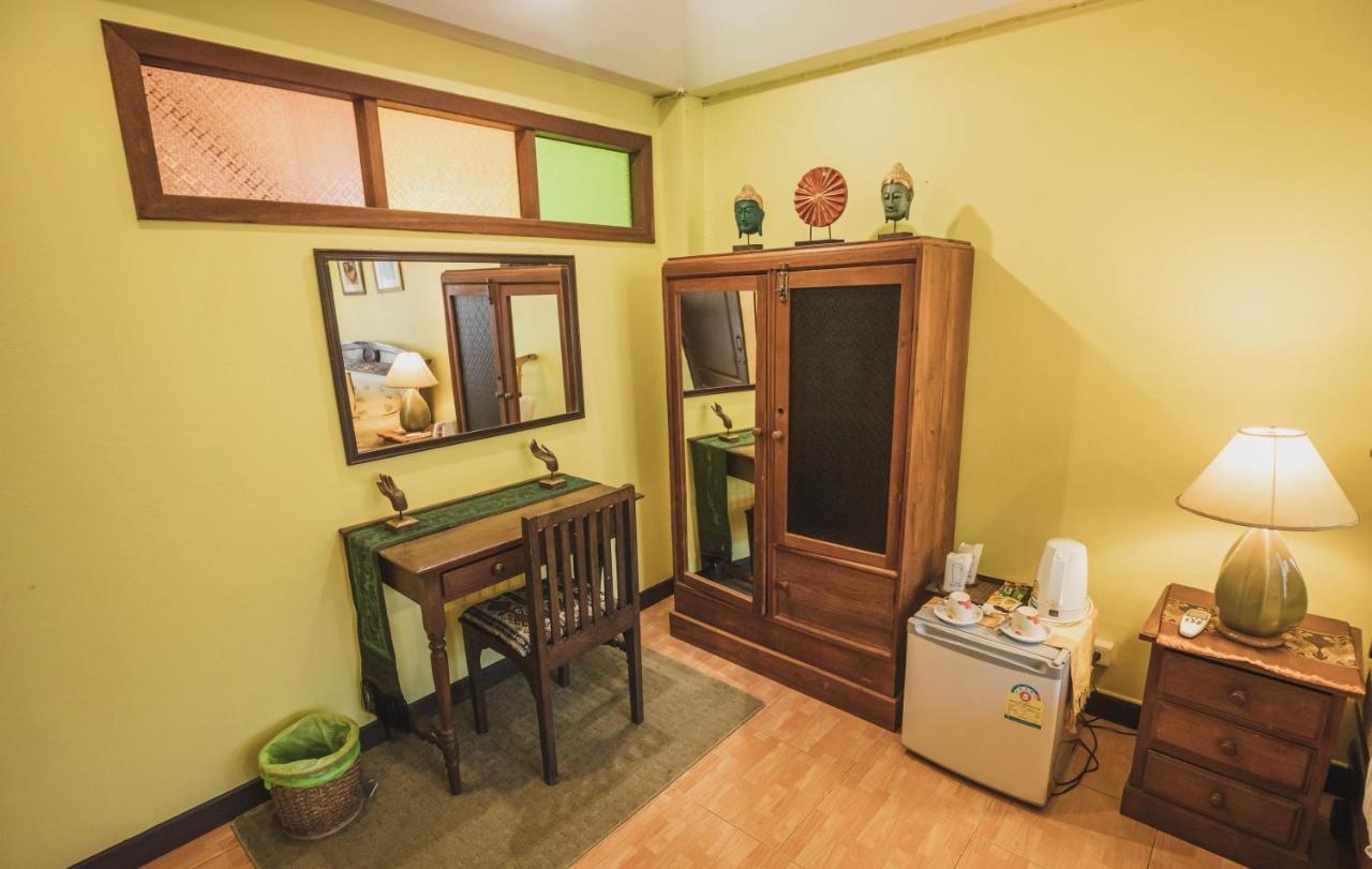 Joy's House & Tour Отель типа 