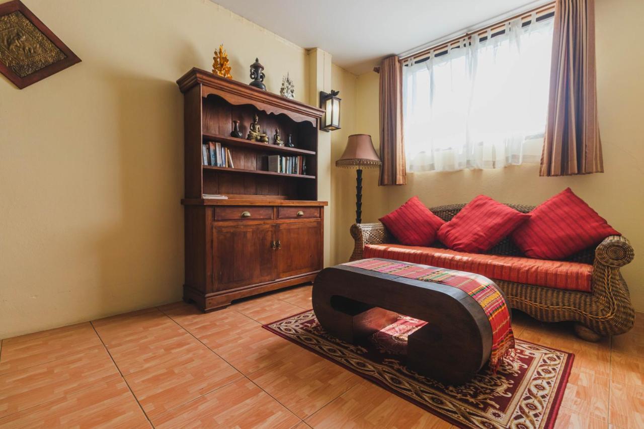 Joy's House & Tour Отель типа 